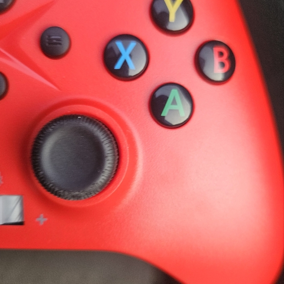 Vibrant Red and Blue Gaming Controllers - Picture 6 of 16